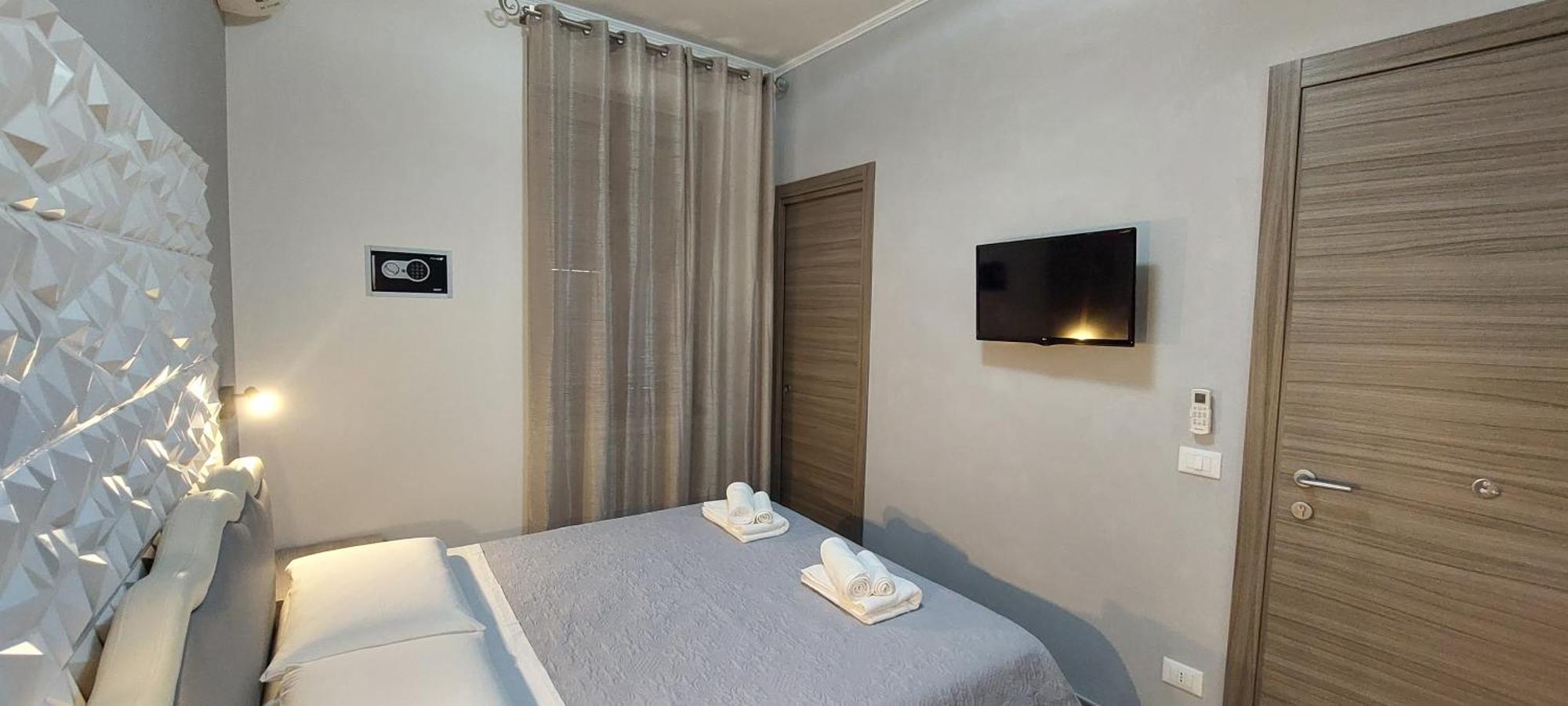 Mcm Guest house